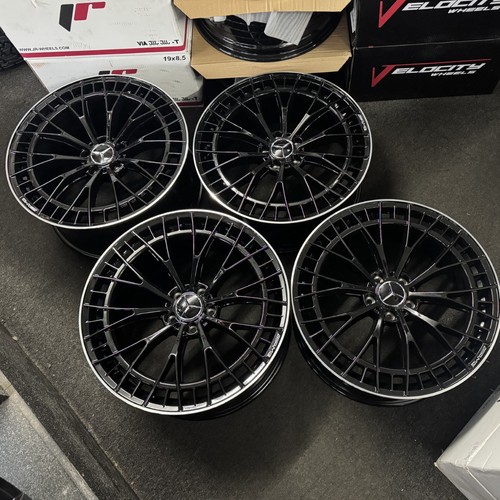 Display mercedes amg - ex,