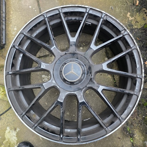 Single black amg - single, style
